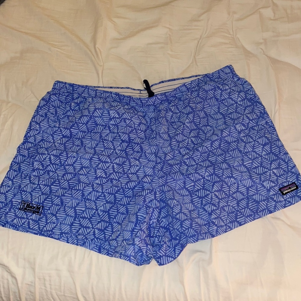 5” Patagonia Baggies Blue Geometric Design